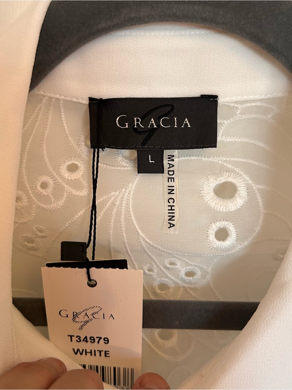Gracia White Eyelet Collared Puff Sleeve Top - Picture 4 of 6